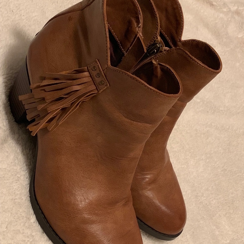 Women’s booties